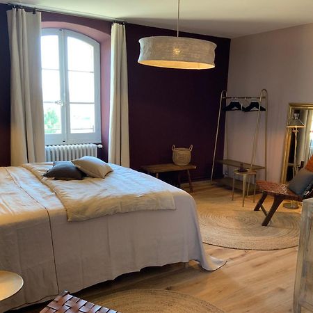 مبيت وإفطار لامبيسك La Bastide Des Grands Chenes الغرفة الصورة