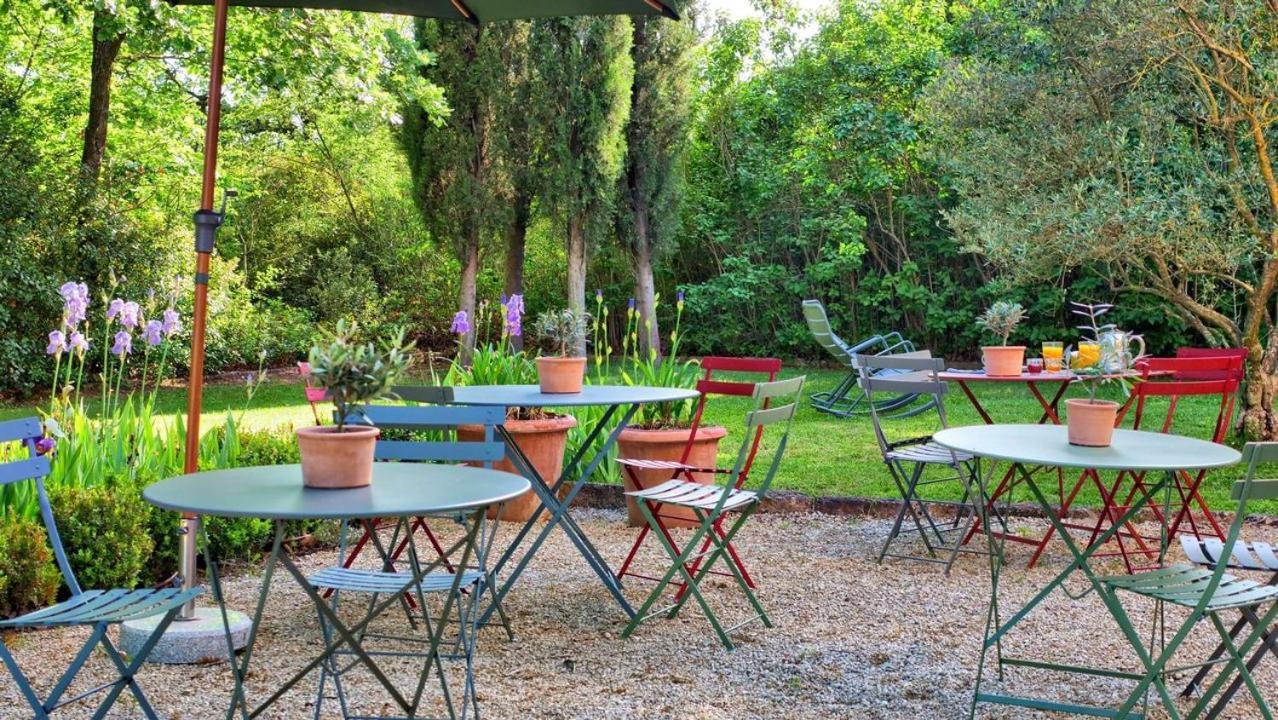 مبيت وإفطار لامبيسك La Bastide Des Grands Chenes المظهر الخارجي الصورة